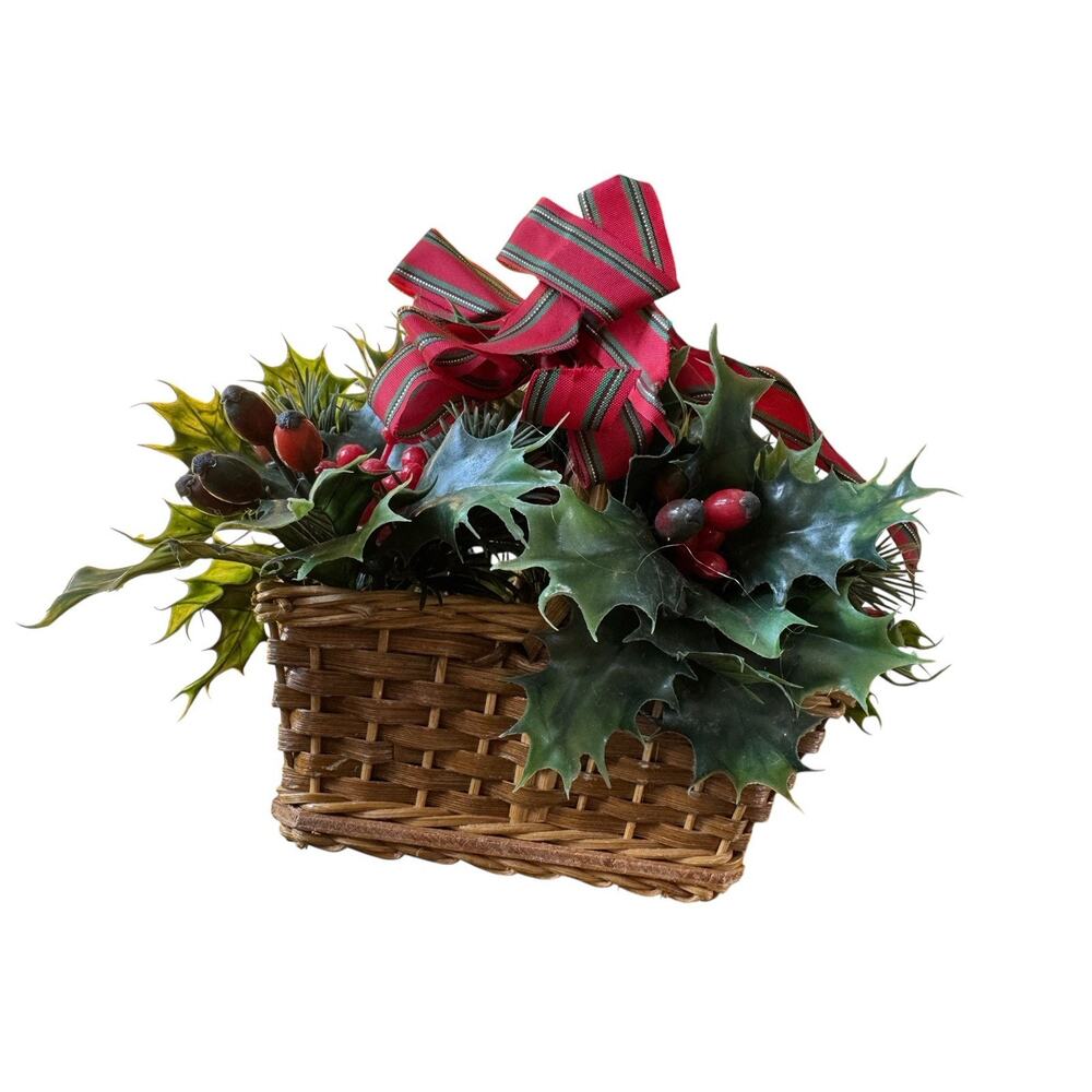 Vintage Christmas Holly Basket Faux Greenery Wicker Holiday Decor Hong‎ Kong